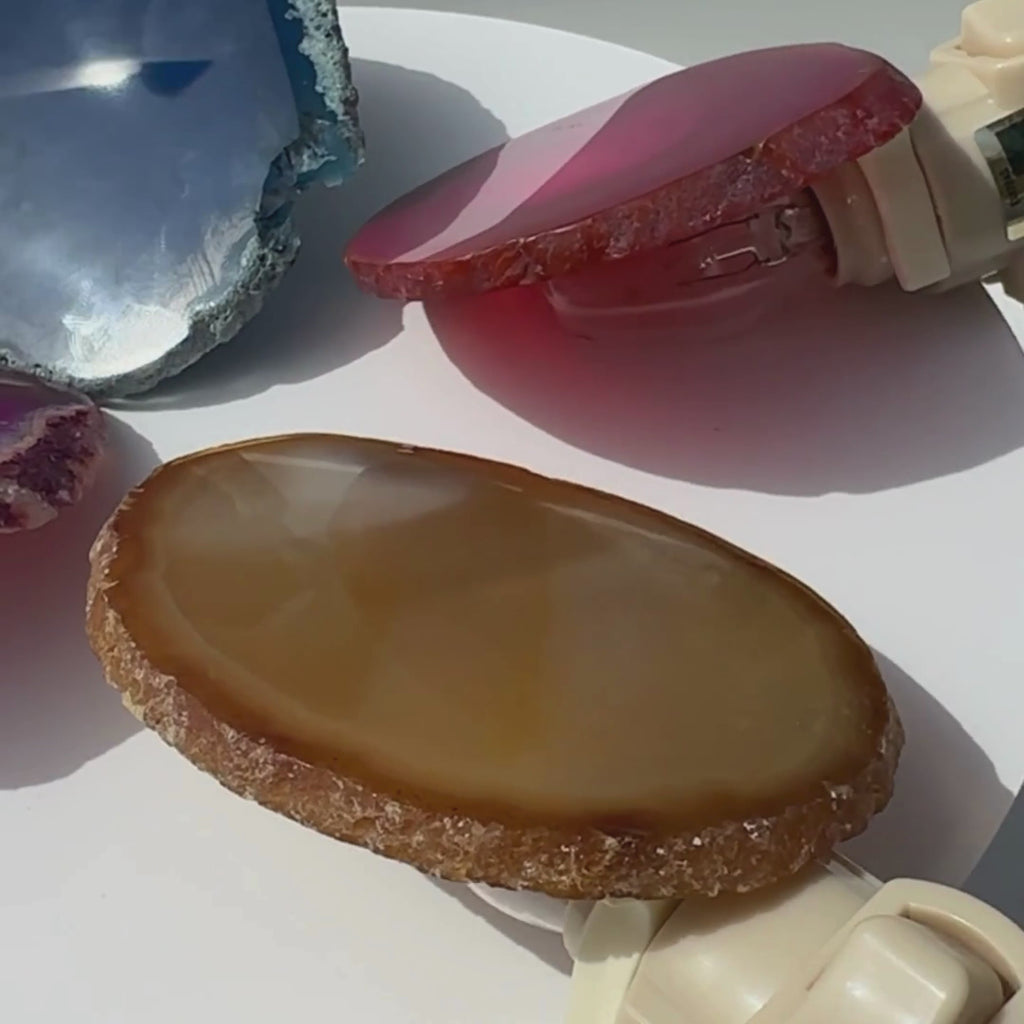 Agate Night Light Video of 4 agates slowly turning to display the crystals