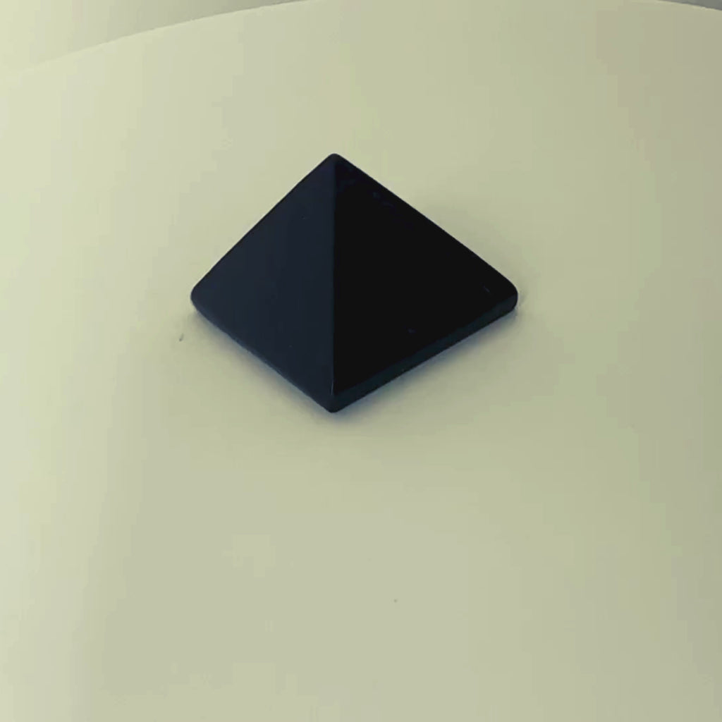 shungite pyramid-on rotating wheel